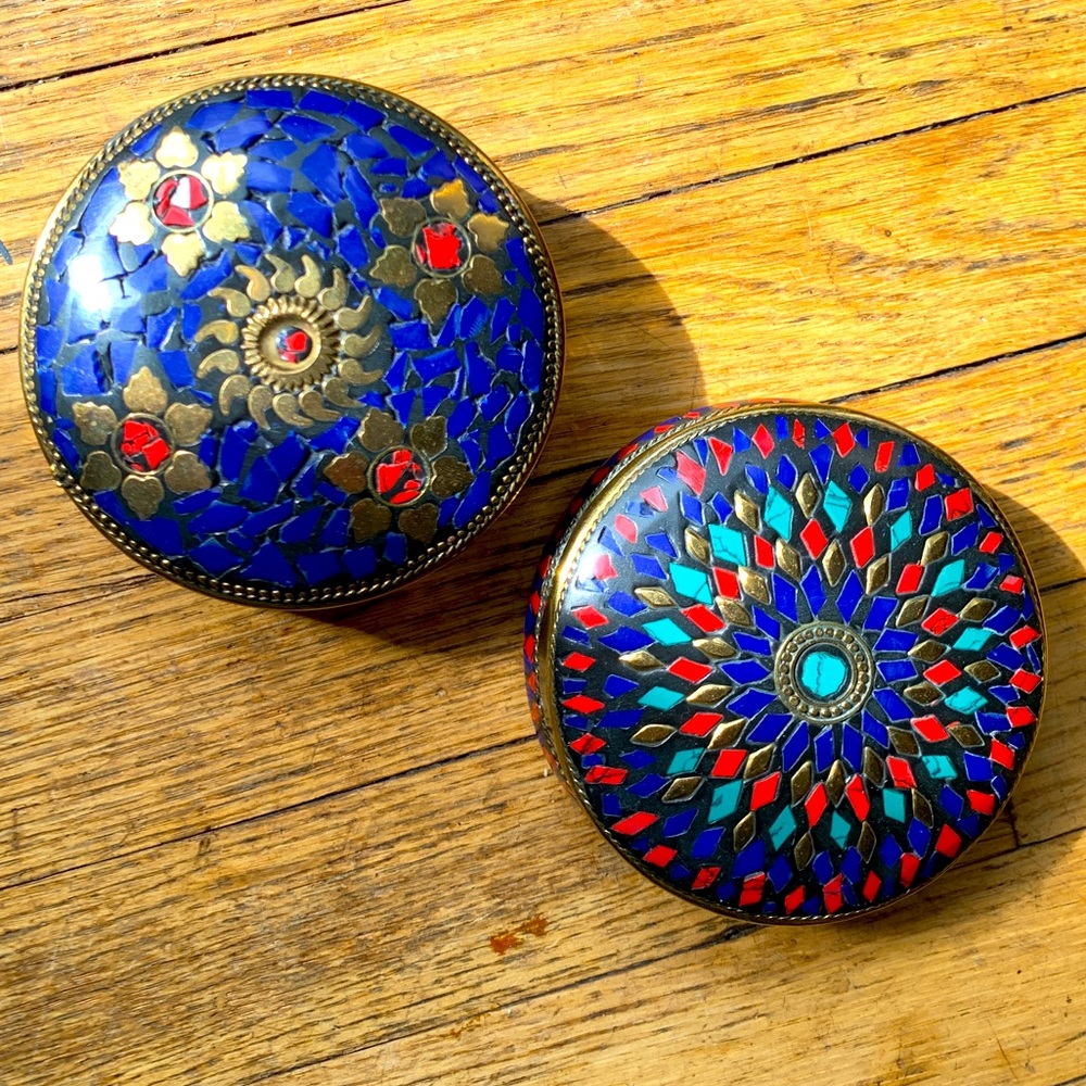 Stunning Vintage Gemstone Inlay Boxes. Genuine Turquoise, Lapis and Coral❤️🦋💙